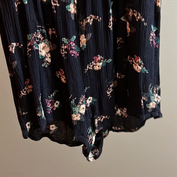 Romper - Picture 3 of 3